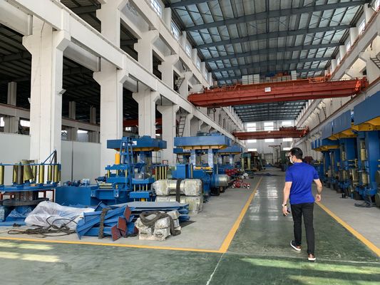เครื่องรีดเย็นแบบต่อเนื่องสี่แท่นสำหรับแถบที่มีความแม่นยำ