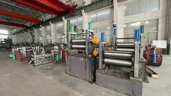 650mm 4 Hi Reversing Cold Rolling Mill สแตนเลสพิเศษ Coil