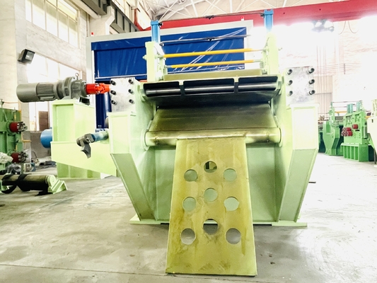 Q235 SPCC SS400 SPHC ย้อนกลับโรงรีดเย็นสี่สูงสำหรับแถบความแม่นยำ