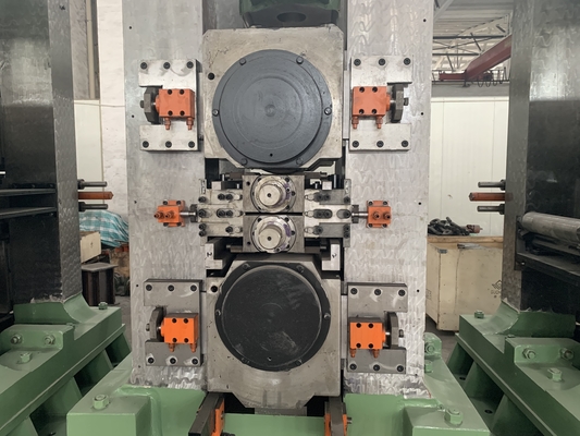 500mm 4hi Cold Rolling Mill เหล็กกล้าคาร์บอนสามยืน 250m / Min