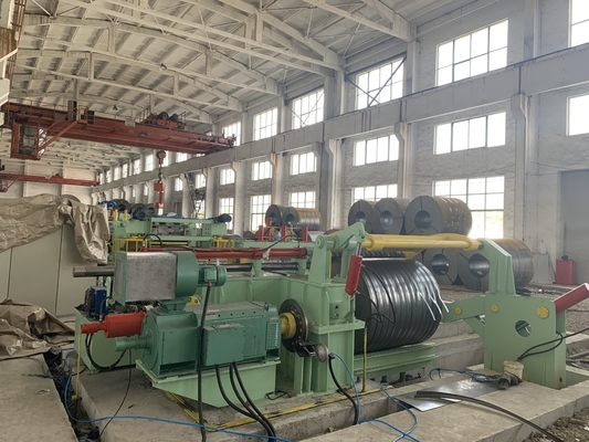 MA (0.4-2.0) X1300mm สายตัดม้วนเย็น CNC พร้อมอายุการใช้งานการออกแบบของอุปกรณ์มากกว่า 20 ปี