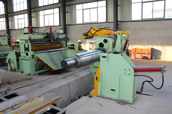MA (0.3- 3) X1600mm เครื่องตัดแถบเหล็กแรงดึงสูงความหนาของการตัดที่ปรับแต่งได้