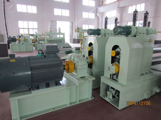 เครื่องตัดเหล็กเส้น 0.3-3x1600mm 100m / min ปรับได้