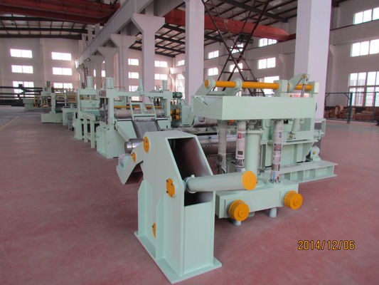 เครื่องตัดเหล็กเส้น 0.3-3x1600mm 100m / min ปรับได้