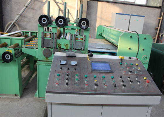 PLC 1500mm เครื่องตัดสายยาว 20m / นาทีกลิ้ง CE